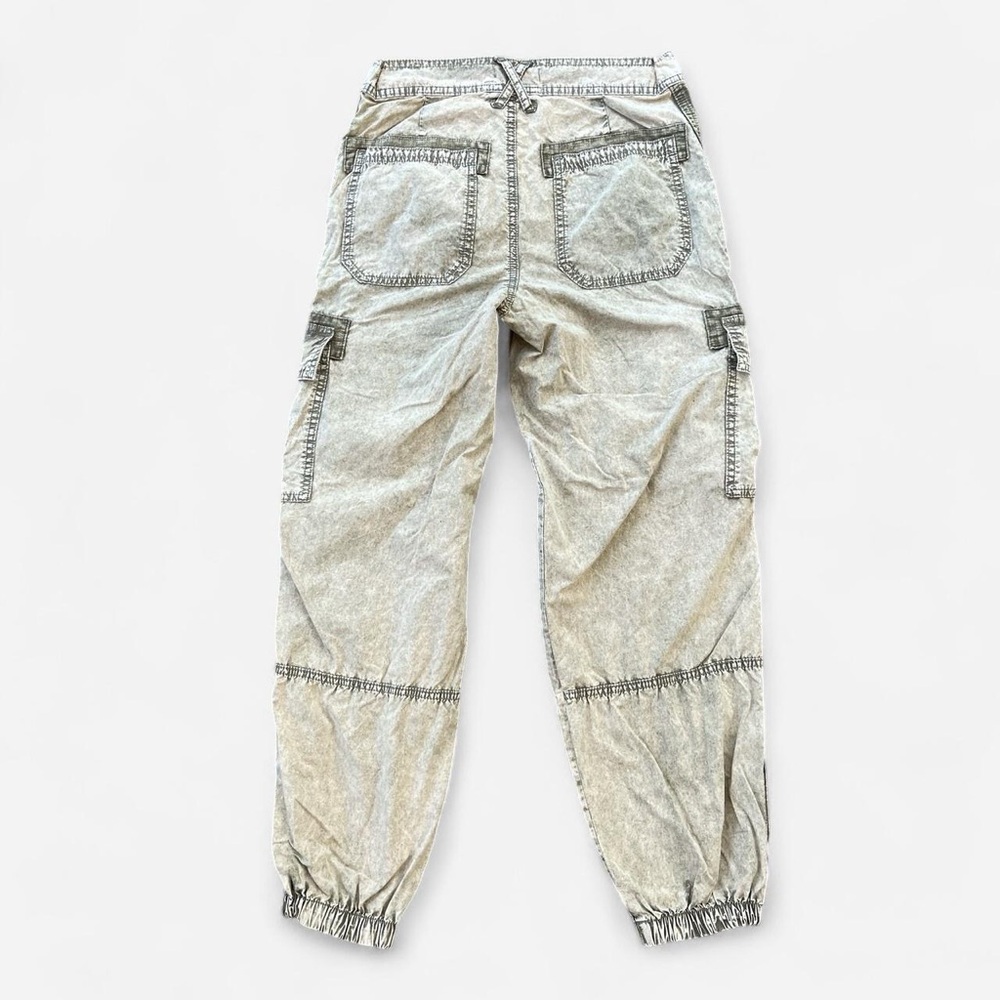 Urban Outfitters Two-Tone Cargo Pants - Picture 3 of 7
